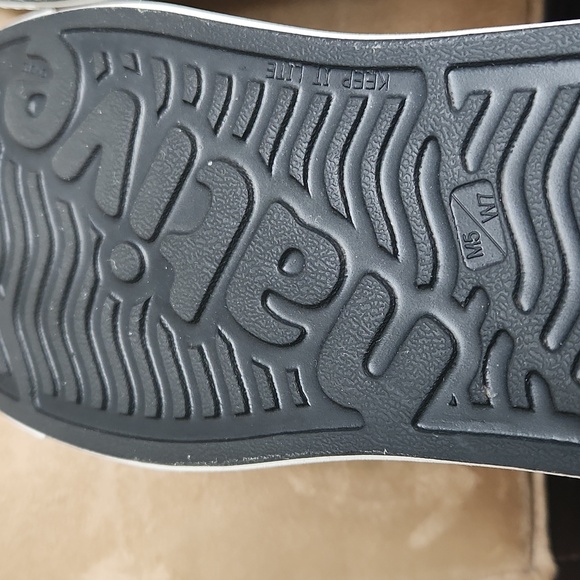 Disney Parks Native Mickey Mouse black and white slip on shoes size M5/W7 - Picture 5 of 11